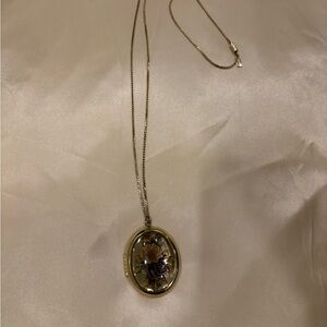 Elegant Gold Locket Necklace